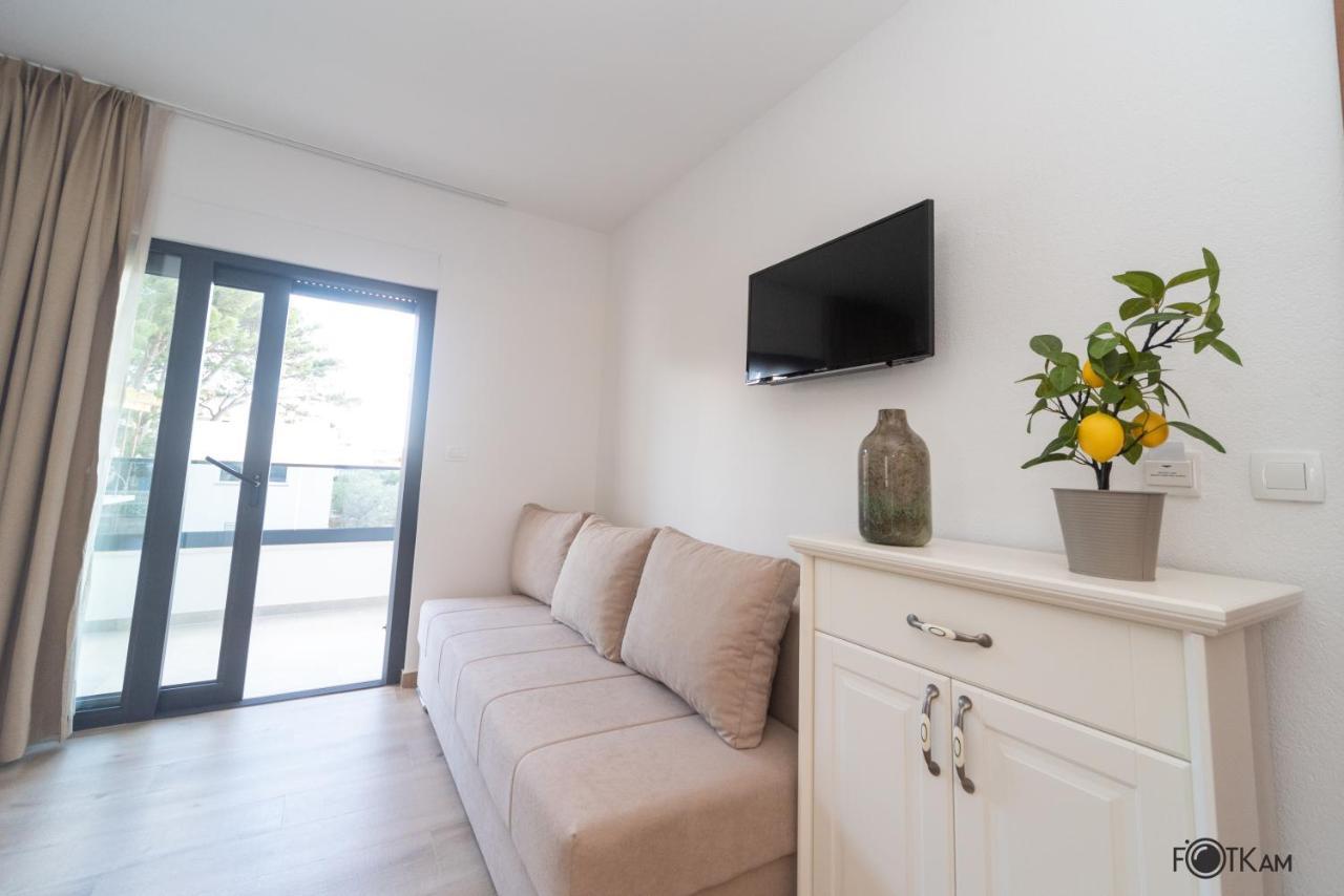 Libar Studio Apartments Baška Voda Extérieur photo