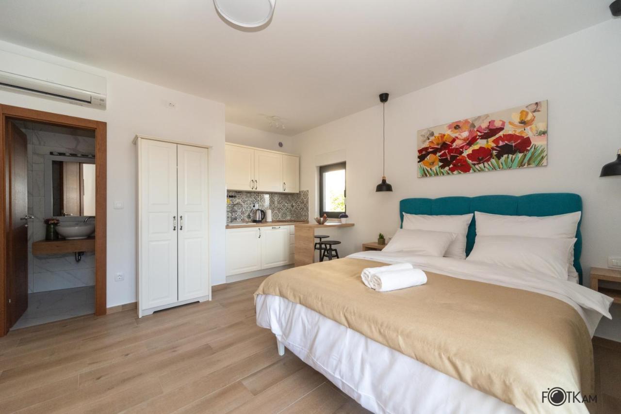 Libar Studio Apartments Baška Voda Extérieur photo