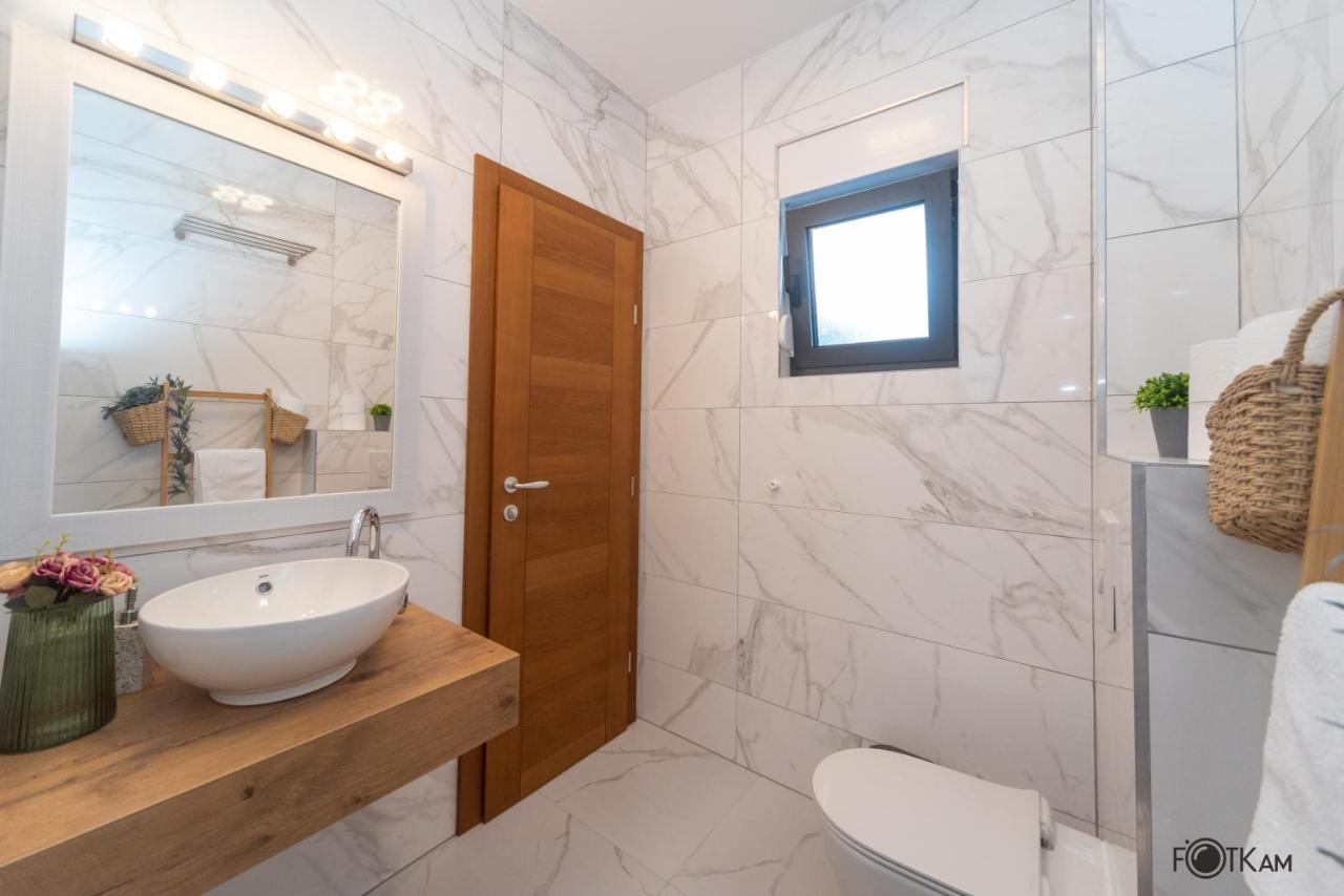 Libar Studio Apartments Baška Voda Extérieur photo