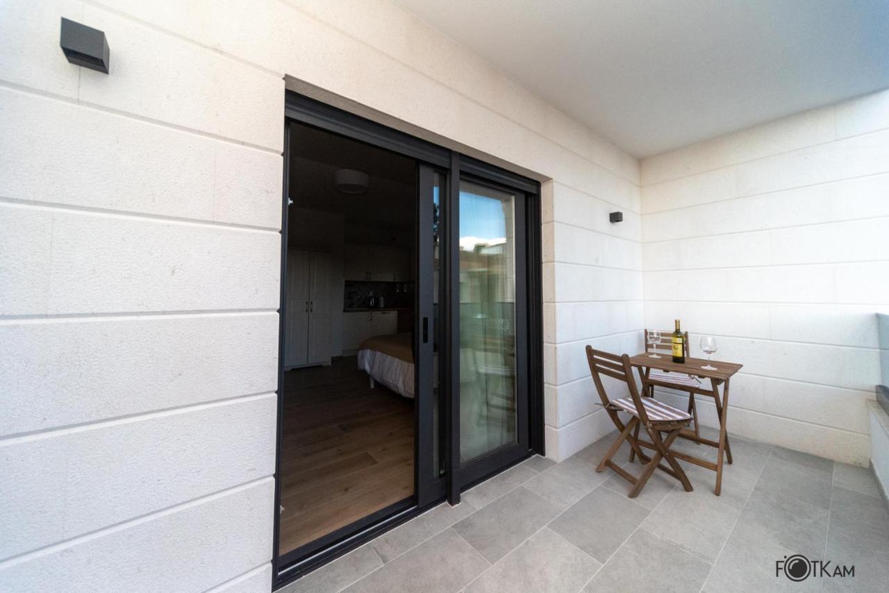 Libar Studio Apartments Baška Voda Extérieur photo