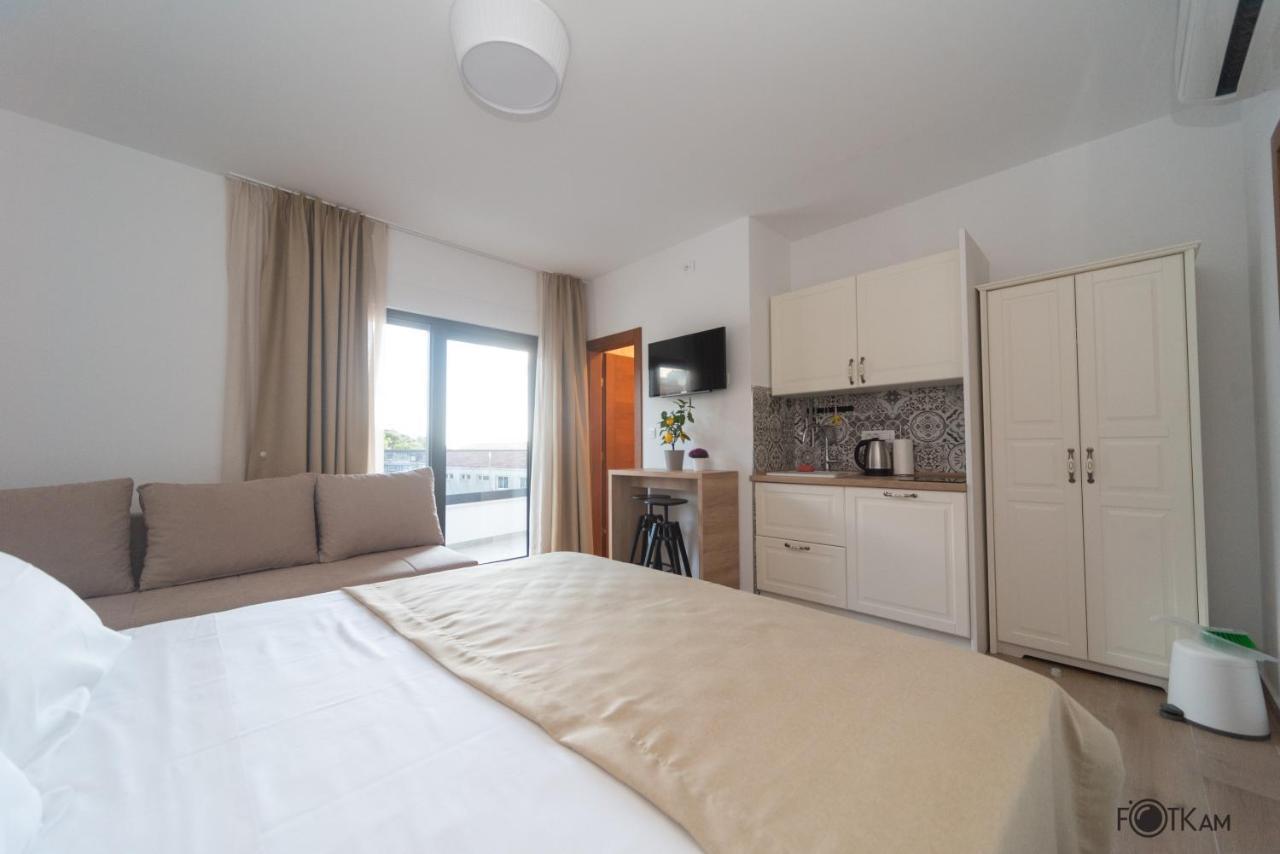 Libar Studio Apartments Baška Voda Extérieur photo