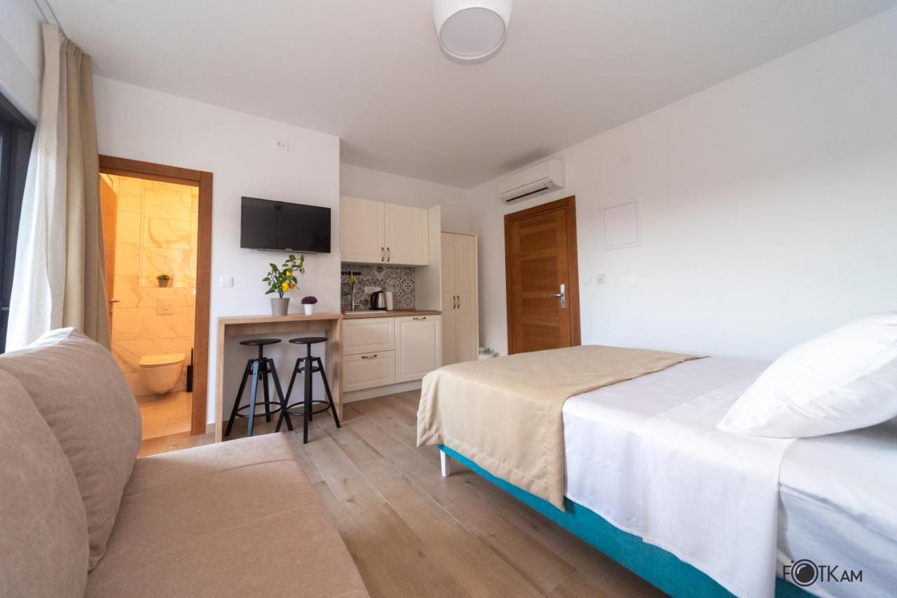 Libar Studio Apartments Baška Voda Extérieur photo