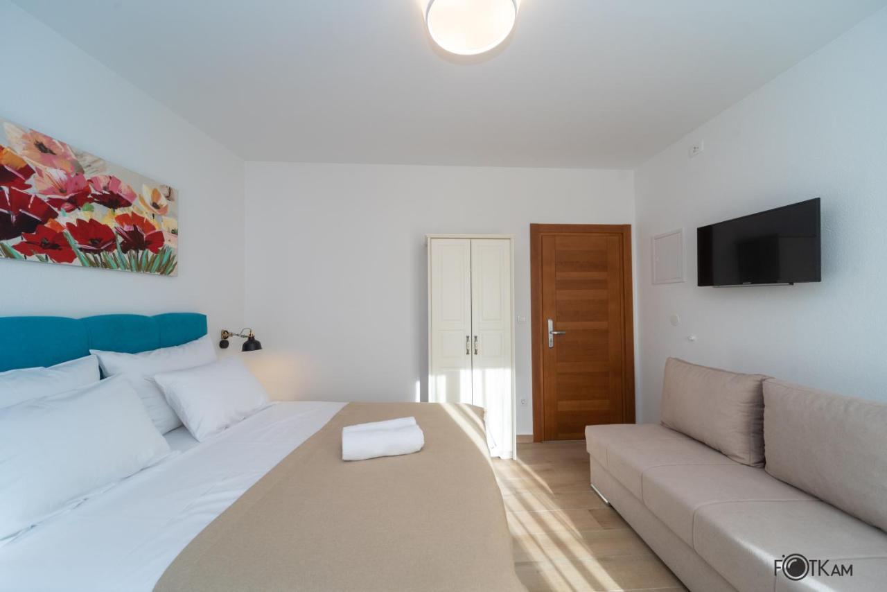 Libar Studio Apartments Baška Voda Extérieur photo