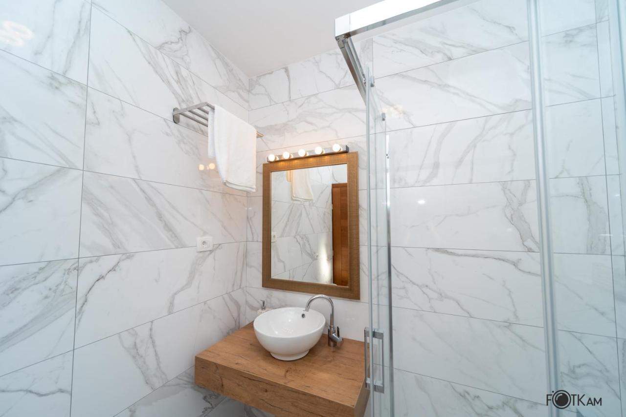 Libar Studio Apartments Baška Voda Extérieur photo