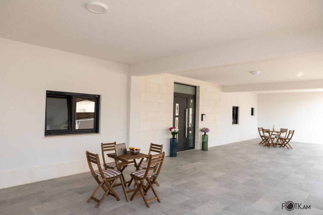 Libar Studio Apartments Baška Voda Extérieur photo